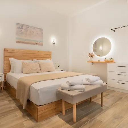 Evdokia Luxurious Living 4* סטאברוס